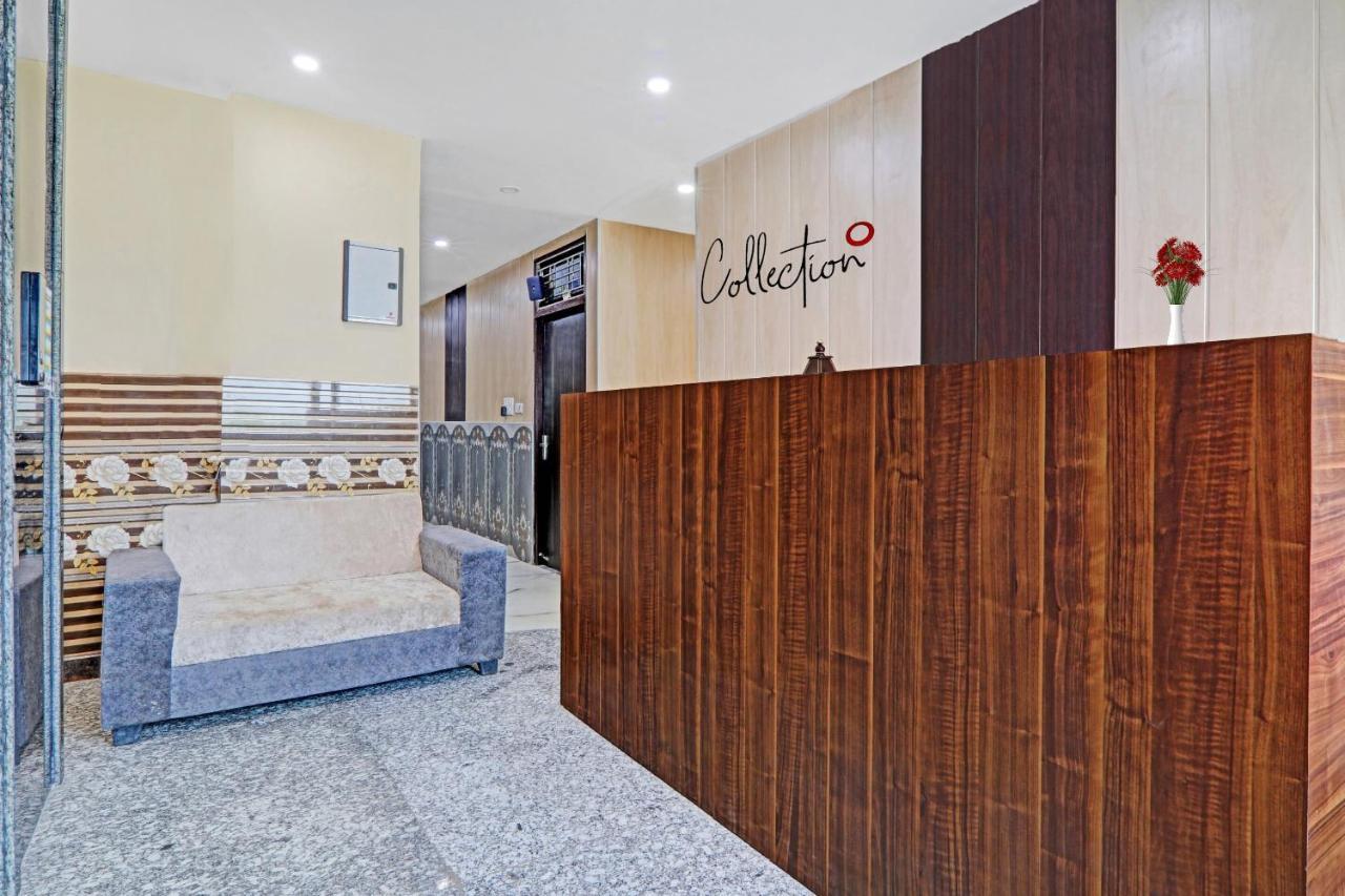 Capital O Sl Galxy Hotel Канпур Екстериор снимка